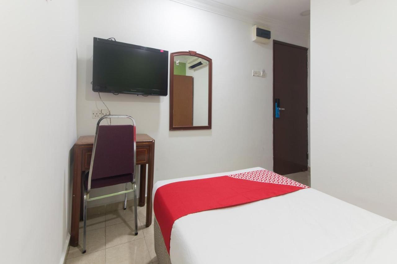 Oyo 805 Hotel Run Star Куала-Лумпур Экстерьер фото