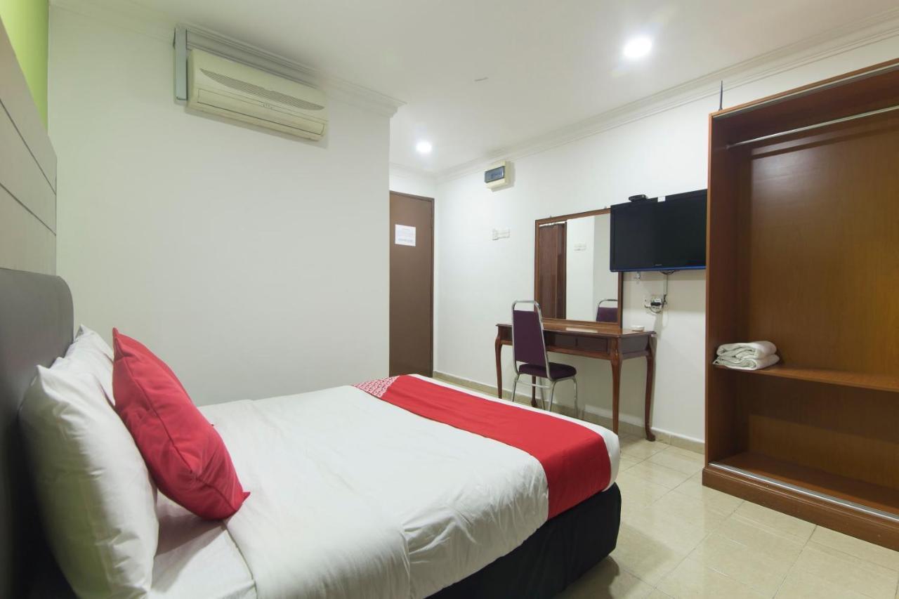 Oyo 805 Hotel Run Star Куала-Лумпур Экстерьер фото